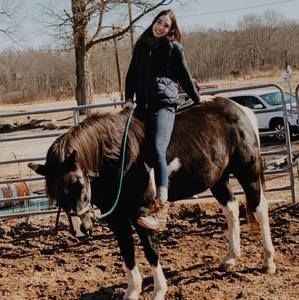 Meet your Posher, Mackenzie